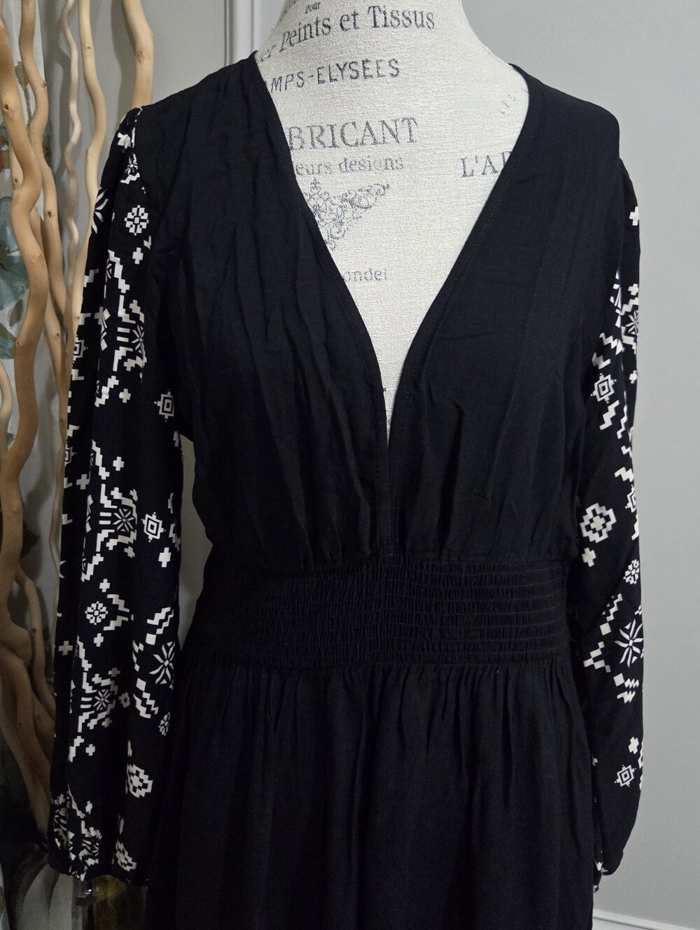 NWT Knox Rose Black V-Neck Maxi Printed Dress Sz.L Black/tan - Picture 2 of 12